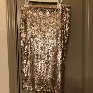 Gold sequin pencil skirt